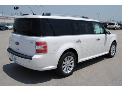 ford flex 2011 white sel gasoline 6 cylinders front wheel drive automatic 77388