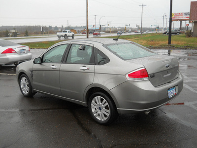 ford focus 2008 gray sedan se gasoline 4 cylinders front wheel drive automatic with overdrive 55811