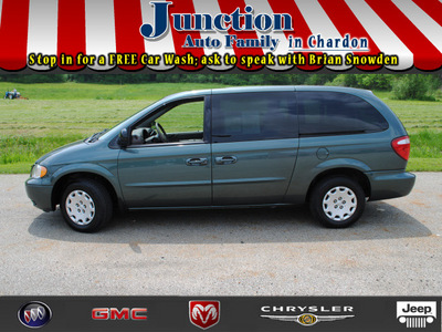 chrysler town and country 2003 green van town country gasoline 6 cylinders front wheel drive 4 speed automatic 44024