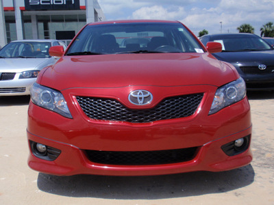 toyota camry 2010 red sedan se 4 cylinders front wheel drive automatic 34788