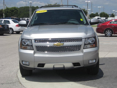chevrolet avalanche 2010 silver suv flex fuel 8 cylinders 2 wheel drive automatic 33884
