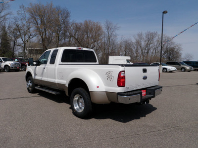 ford f 350 super duty 2011 white biodiesel 8 cylinders 4 wheel drive shiftable automatic 55321