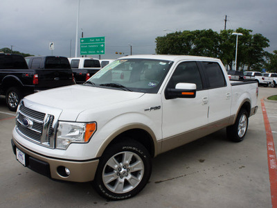 ford f 150 2011 white lariat flex fuel 8 cylinders 2 wheel drive automatic 76205