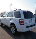 ford escape 2010 white suv xlt 4wd gasoline 4 cylinders all whee drive automatic with overdrive 55321