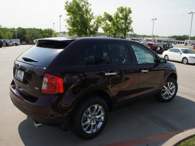 ford edge 2011 bordeaux reserve suv sel gasoline 6 cylinders front wheel drive shiftable automatic 76205
