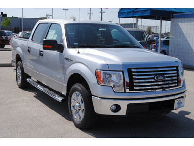 ford f 150 2011 ingot silver metall xlt gasoline 6 cylinders 2 wheel drive 6 speed automatic 77388