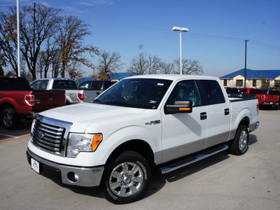 ford f 150 2011 white xlt flex fuel 8 cylinders 2 wheel drive automatic 76205