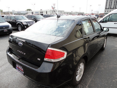ford focus 2010 black sedan se gasoline 4 cylinders front wheel drive automatic with overdrive 60546