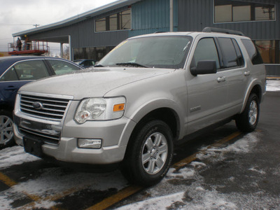 ford explorer 2008 silver suv xlt gasoline 6 cylinders 4 wheel drive automatic with overdrive 13212