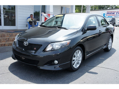 toyota corolla 2010 black sedan s gasoline 4 cylinders front wheel drive not specified 28677