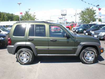 jeep liberty 2007 green suv sport gasoline 6 cylinders 4 wheel drive automatic with overdrive 13502
