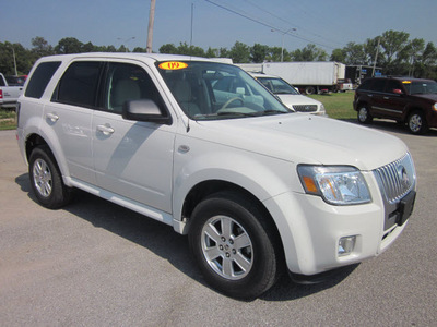 mercury mariner 2009 white suv v6 gasoline 6 cylinders 2 wheel drive automatic 62863