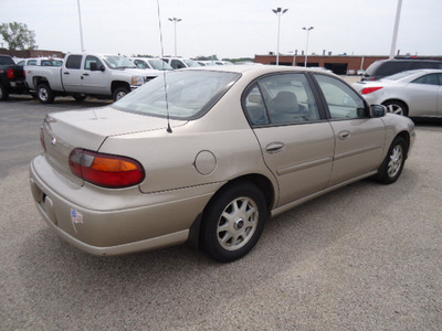 chevrolet malibu 1998 gold sedan ls gasoline v6 front wheel drive automatic 60007