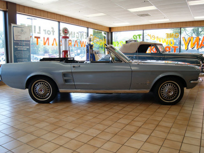 ford mustang 1967 light blue 6 cylinders automatic 61008