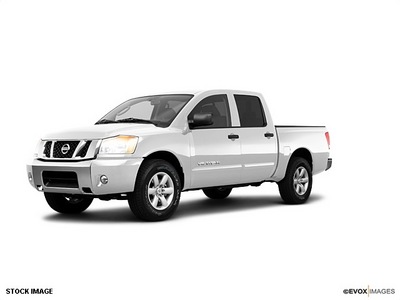 nissan titan 2010 flex fuel 8 cylinders 2 wheel drive not specified 28677