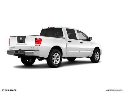 nissan titan 2010 flex fuel 8 cylinders 2 wheel drive not specified 28677