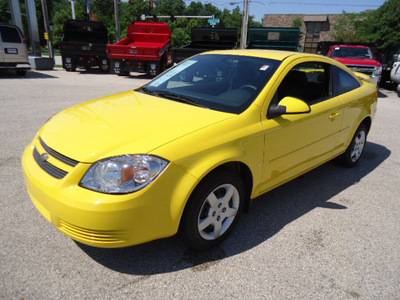 chevrolet cobalt 2008 yellow coupe lt gasoline 4 cylinders front wheel drive automatic 60007