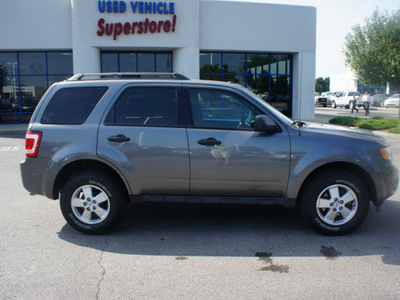 ford escape 2011 gray suv xlt flex fuel 6 cylinders all whee drive 6 speed automatic 46168