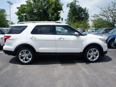 ford explorer 2011 white suv limited gasoline 6 cylinders 4 wheel drive 6 speed automatic 46168