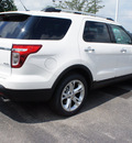 ford explorer 2011 white suv limited gasoline 6 cylinders 4 wheel drive 6 speed automatic 46168