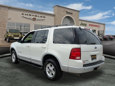 ford explorer 2002 white suv limited gasoline 8 cylinders 4 wheel drive automatic 60915