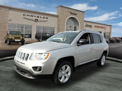 jeep compass 2011 silver suv latitude gasoline 4 cylinders 2 wheel drive automatic 60915