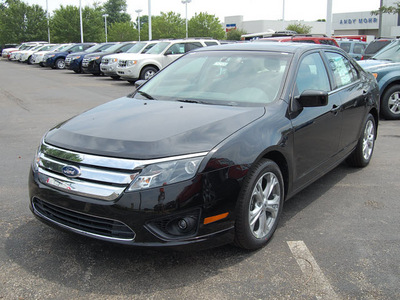 ford fusion 2012 black sedan se gasoline 4 cylinders front wheel drive 6 speed automatic 46168