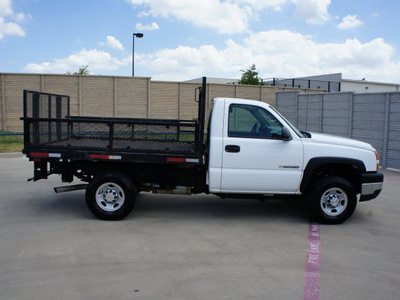 chevrolet silverado 2500 2006 white pickup truck flat bed 8 cylinders automatic 76108