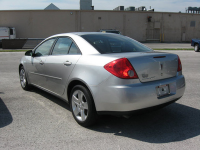 pontiac g6 2008 silver sedan gasoline 4 cylinders front wheel drive automatic 45840