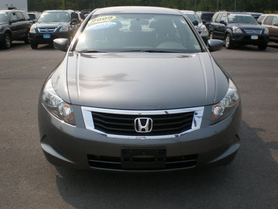 honda accord 2009 gray sedan lx p gasoline 4 cylinders front wheel drive 5 speed manual 13502