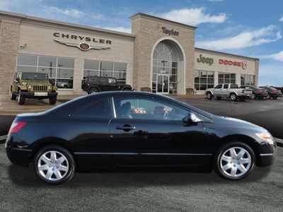 honda civic 2008 black coupe lx gasoline 4 cylinders front wheel drive 5 speed manual 60915