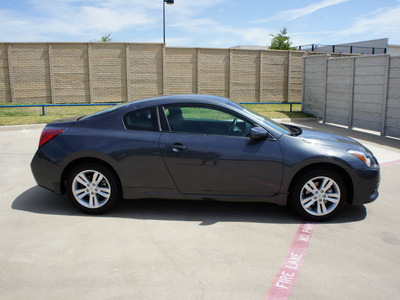 nissan altima 2011 dk  gray coupe 2 5 s gasoline 4 cylinders front wheel drive automatic 76108