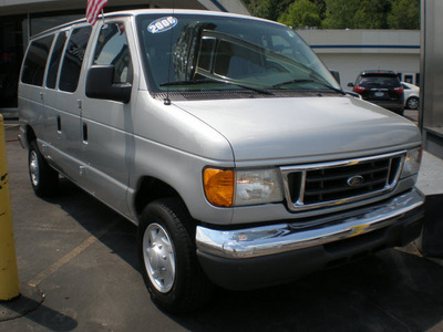 ford e 350 2006 silver van super duty gasoline 8 cylinders rear wheel drive automatic with overdrive 13502