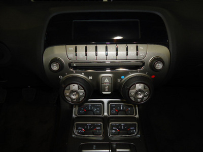 chevrolet camaro convertible 2011 black ss gasoline 8 cylinders rear wheel drive 6 speed manual 60007