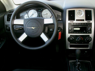 chrysler 300 2009 silver sedan lx gasoline 6 cylinders rear wheel drive automatic 62034