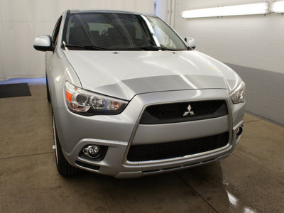 mitsubishi outlander sport 2011 silver se gasoline 4 cylinders all whee drive automatic 44060