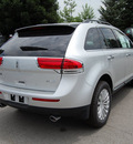 lincoln mkx 2011 silver suv gasoline 6 cylinders front wheel drive shiftable automatic 46168