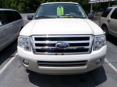 ford expedition 2008 white suv eddie bauer gasoline 8 cylinders 2 wheel drive automatic 32401