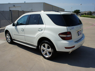 mercedes benz m class 2010 white suv ml350 4matic gasoline 6 cylinders all whee drive automatic 76108