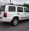 jeep commander 2006 white suv gasoline 6 cylinders 4 wheel drive automatic 13502