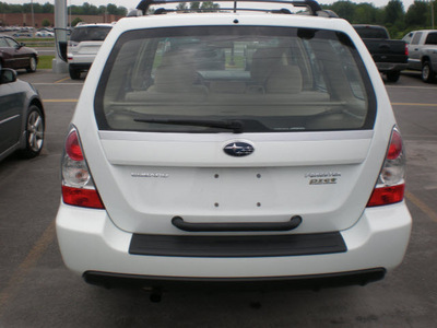 subaru forester 2008 white suv 2 5 x gasoline 4 cylinders all whee drive automatic 13502