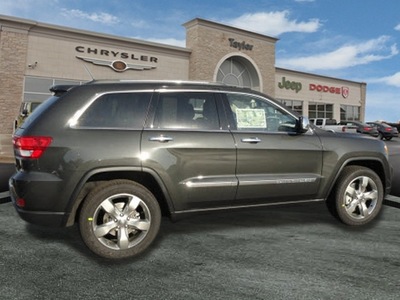 jeep grand cherokee 2011 gray suv overland gasoline 8 cylinders 4 wheel drive 5 speed automatic 60915