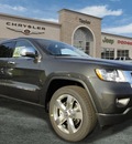 jeep grand cherokee 2011 gray suv overland gasoline 8 cylinders 4 wheel drive 5 speed automatic 60915