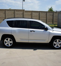jeep compass 2008 silver suv sport gasoline 4 cylinders 2 wheel drive 5 speed manual 76108