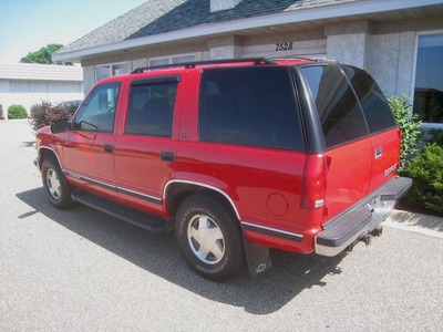 chevrolet tahoe 1999 red suv lt 4wd gasoline v8 4 wheel drive automatic 55016