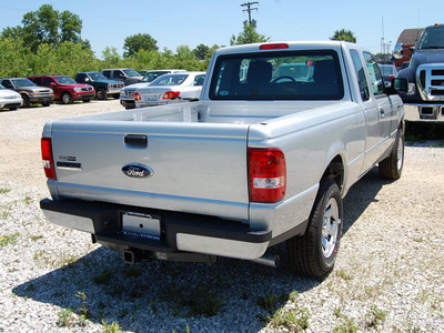 ford ranger 2011 silver pickup truck xlt gasoline 6 cylinders 2 wheel drive automatic 46168