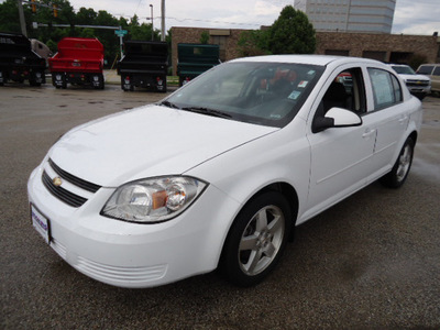 chevrolet cobalt 2010 white sedan lt gasoline 4 cylinders front wheel drive automatic 60007