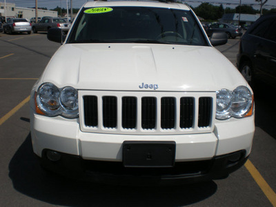 jeep grand cherokee 2008 white suv laredo gasoline 6 cylinders 4 wheel drive automatic 13502