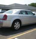 chrysler 300c 2006 silver sedan gasoline 8 cylinders all whee drive automatic 13502