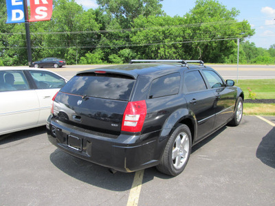 dodge magnum 2006 black wagon sxt gasoline 6 cylinders all whee drive automatic 13502